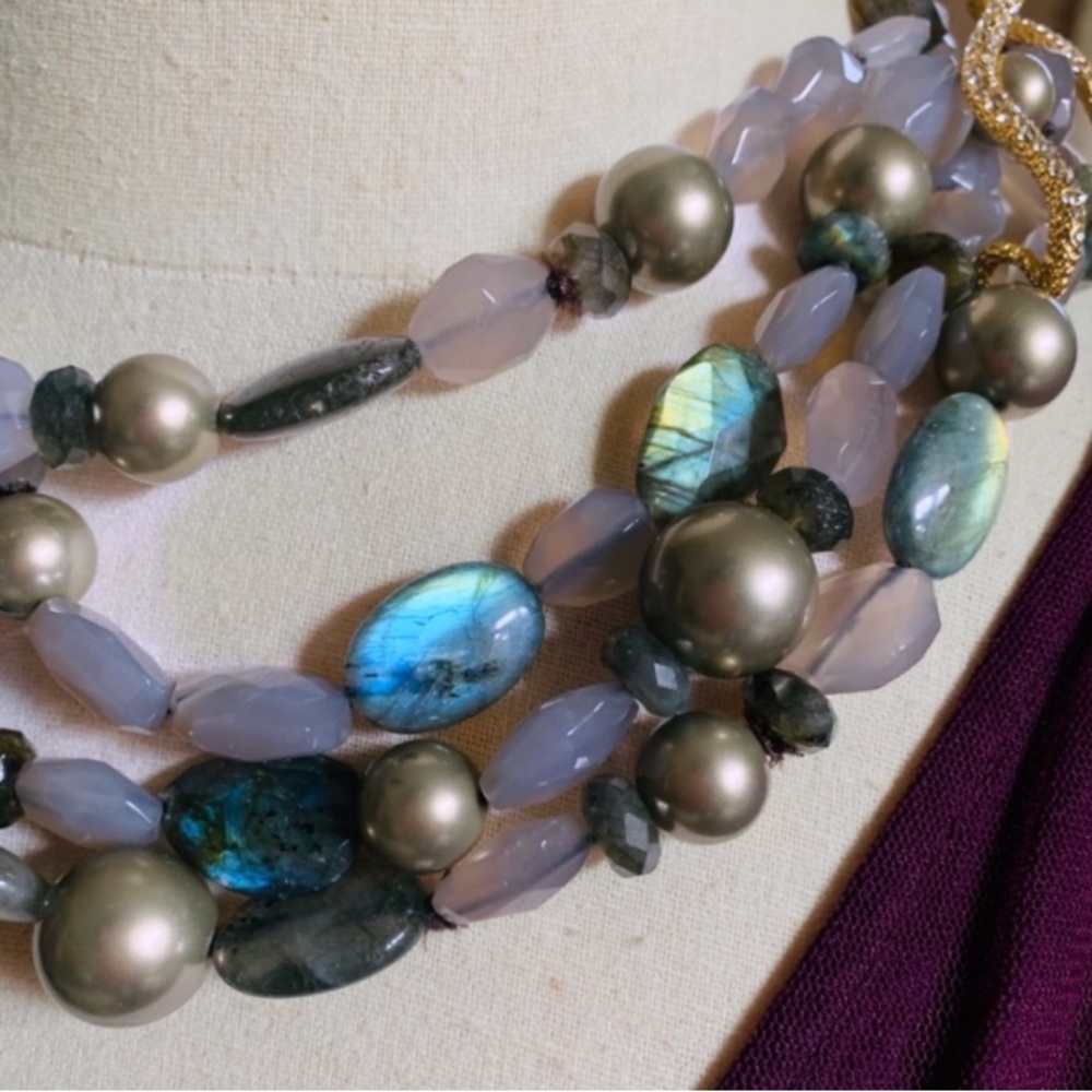 ALEXIS BITTAR • Iconic NEW Maldivian Gemstone Cluster Hand Knotted Necklace